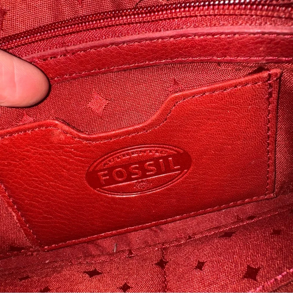 Fossil Maddox Red Pink Tooled Leather Wristlet Wallet